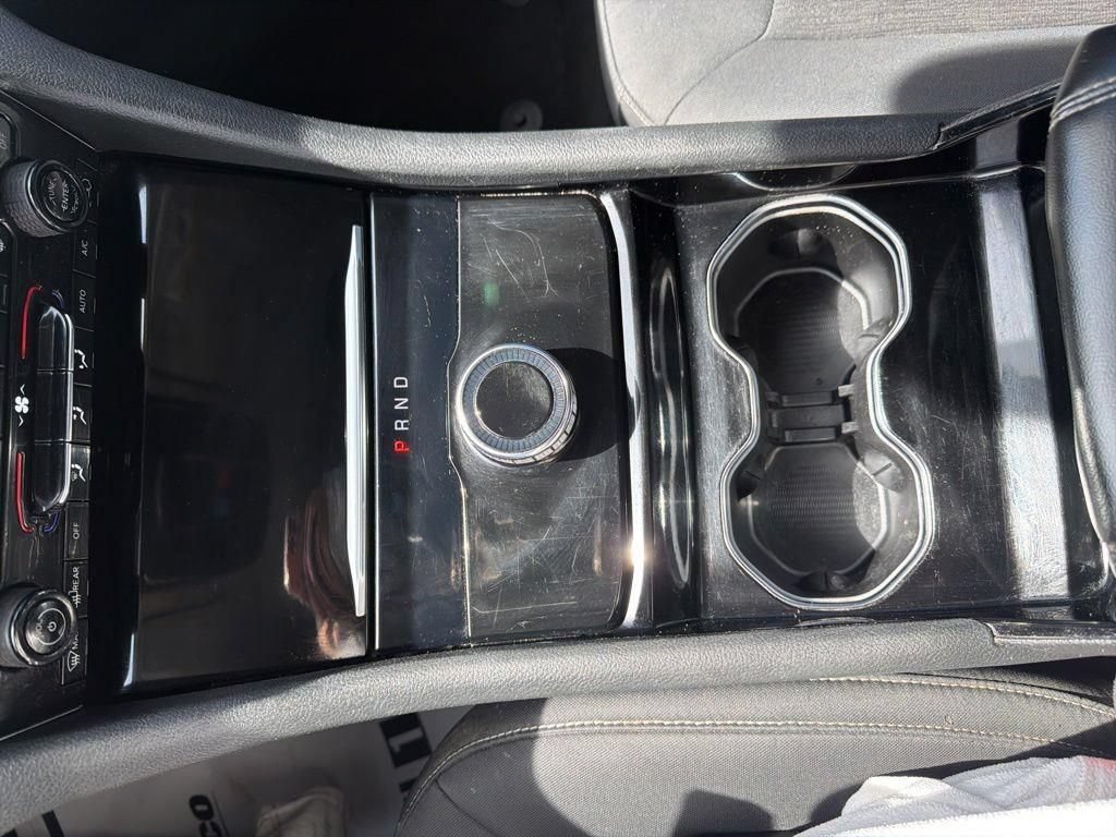 2022 Jeep Grand Cherokee L Laredo - Photo 16