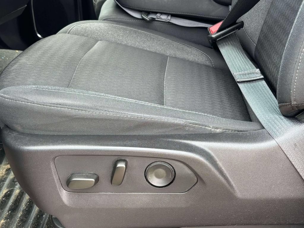 Used 2024 Chevrolet Silverado 1500 LT (2FL) Truck