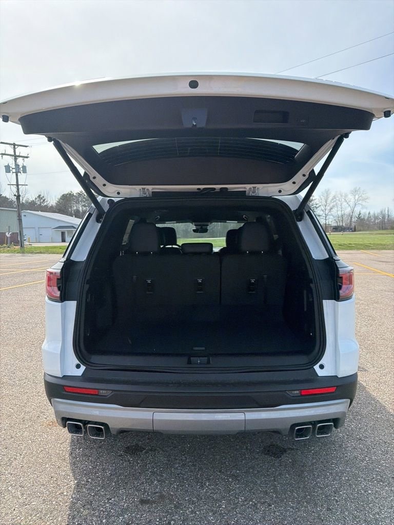 2026 GMC Acadia Elevation - Photo 18