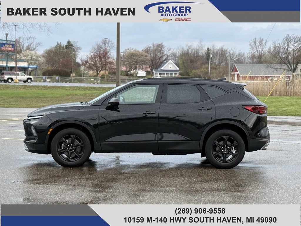 2025 Chevrolet Blazer 2LT photo 3