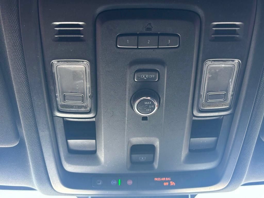 2023 Chevrolet Suburban Z71 - Photo 22