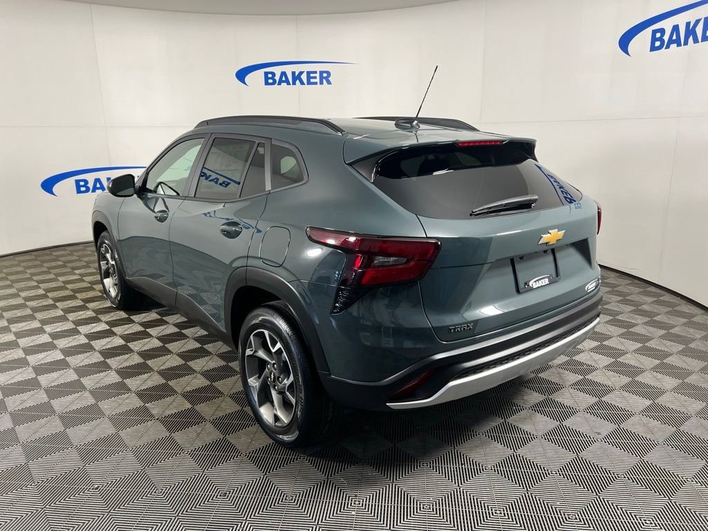 New 2026 Chevrolet Trax LT SUV