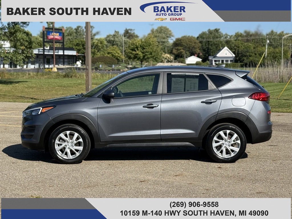 2019 Hyundai Tucson SE photo 2