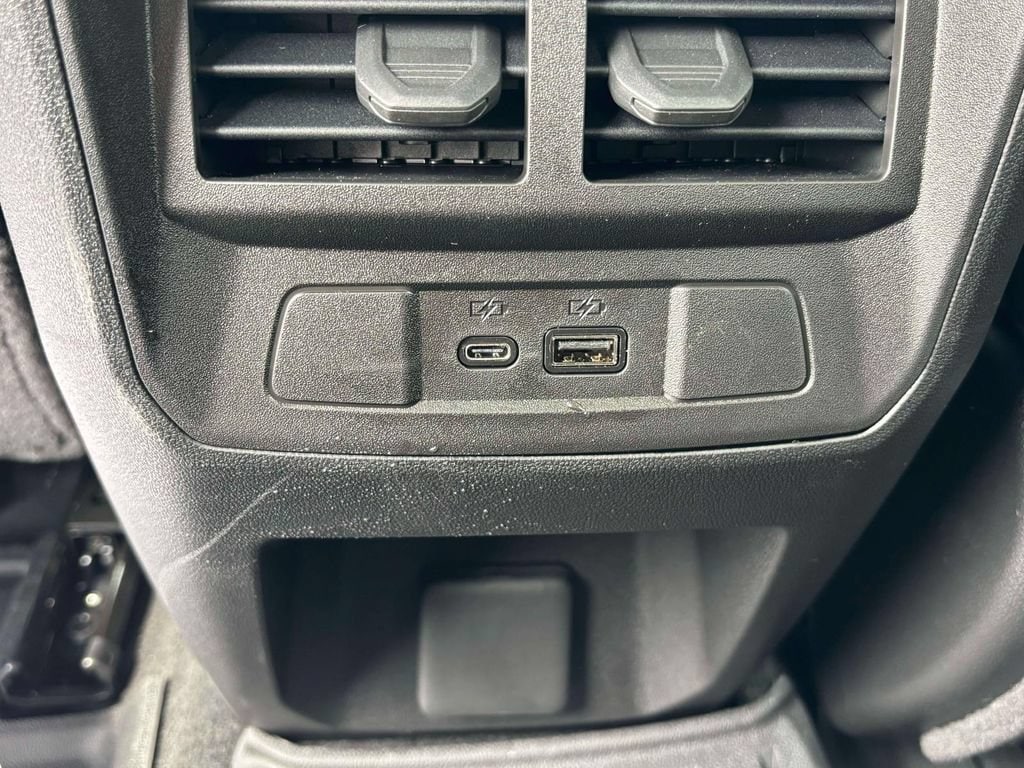 2026 Chevrolet Colorado Z71 - Photo 21