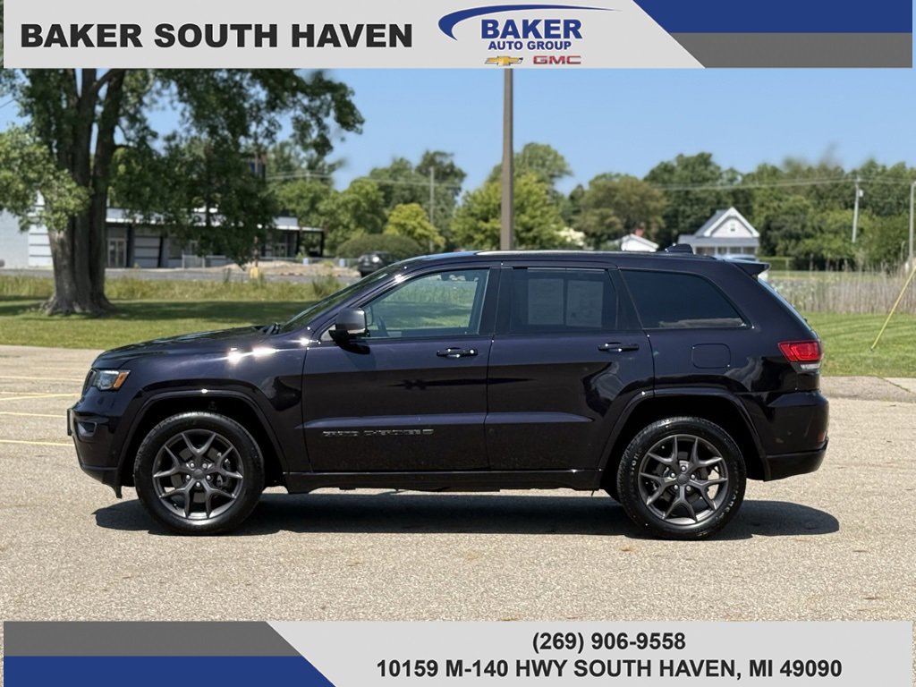 2021 Jeep Grand Cherokee Limited Anniversary Edition photo 2
