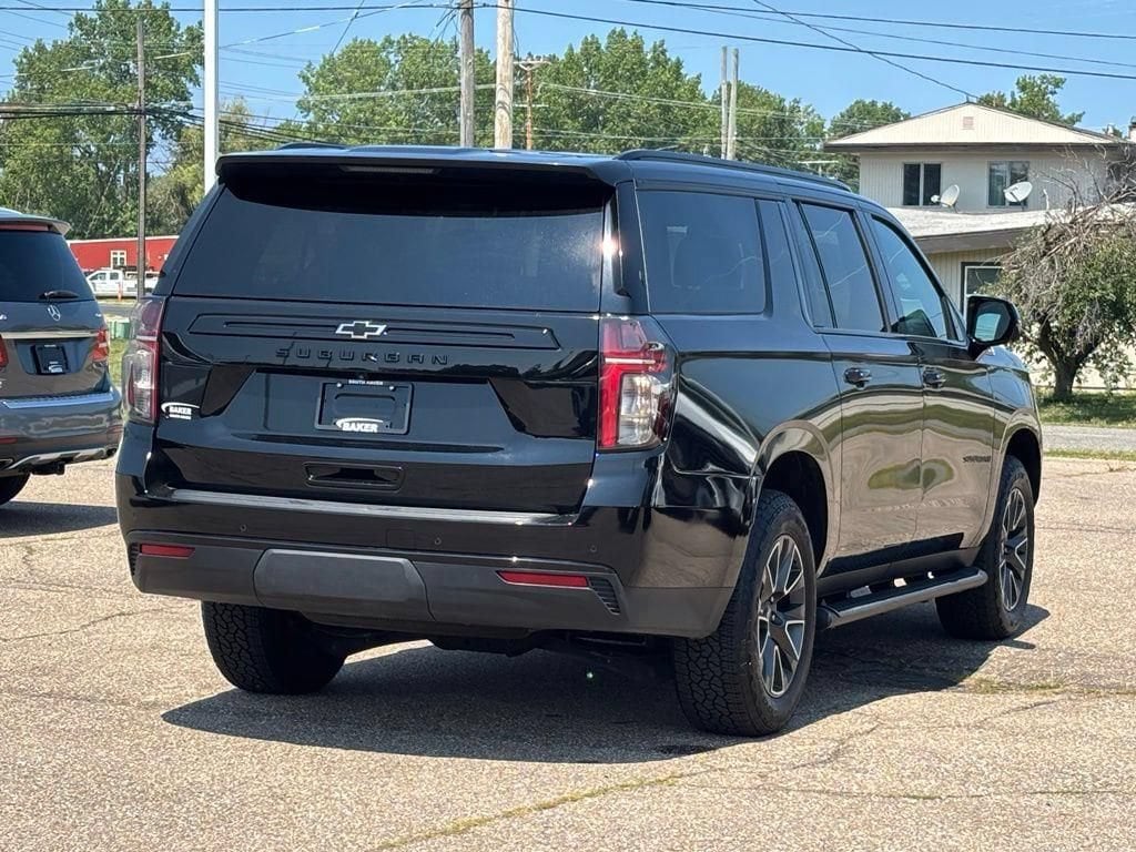 2024 Chevrolet Suburban Z71 - Photo 34
