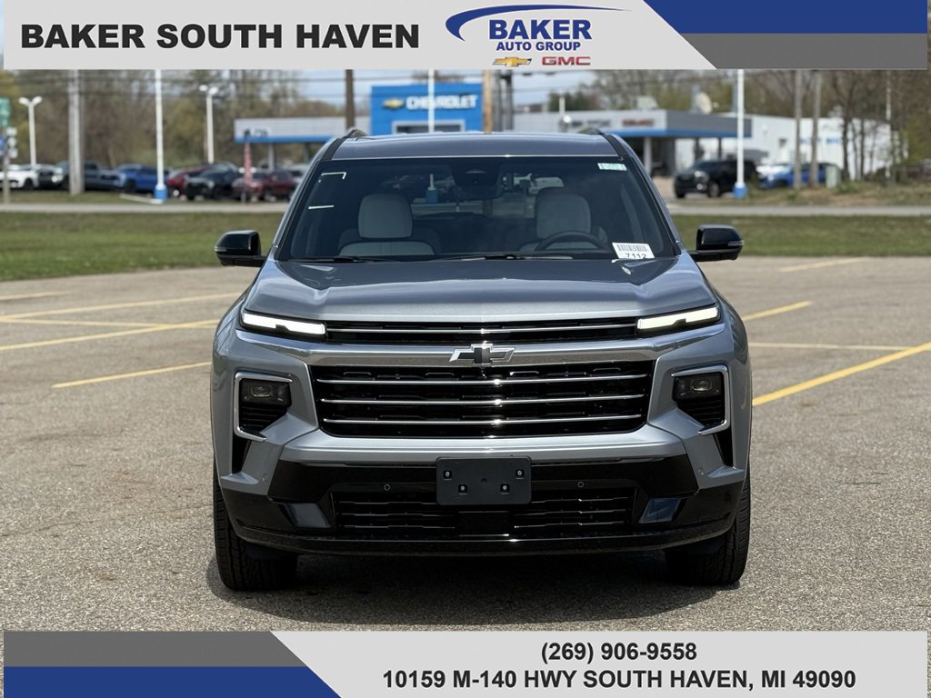 2025 Chevrolet Traverse High Country photo 2
