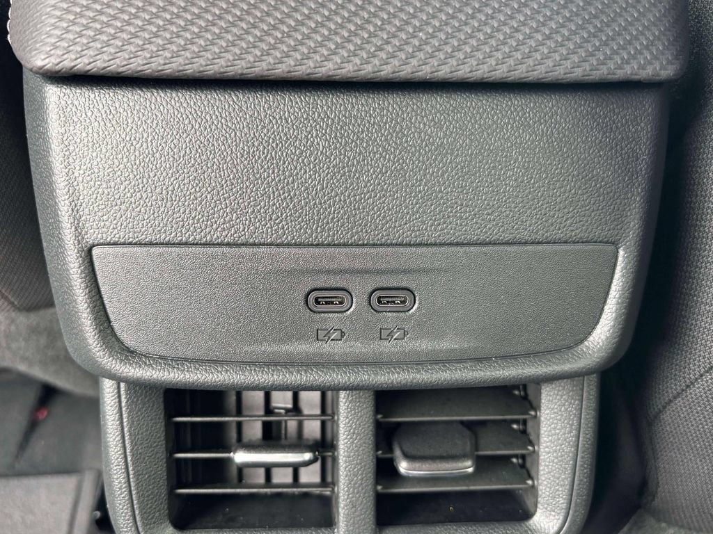 2026 Chevrolet Equinox LT - Photo 21