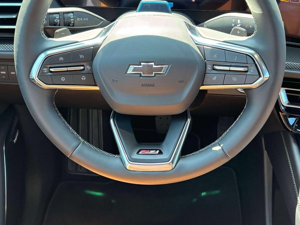 2027 Chevrolet Traverse Z71 - Photo 26