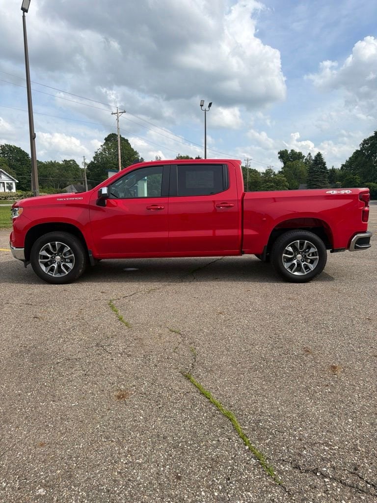 2026 Chevrolet Silverado 1500 LT - Photo 9