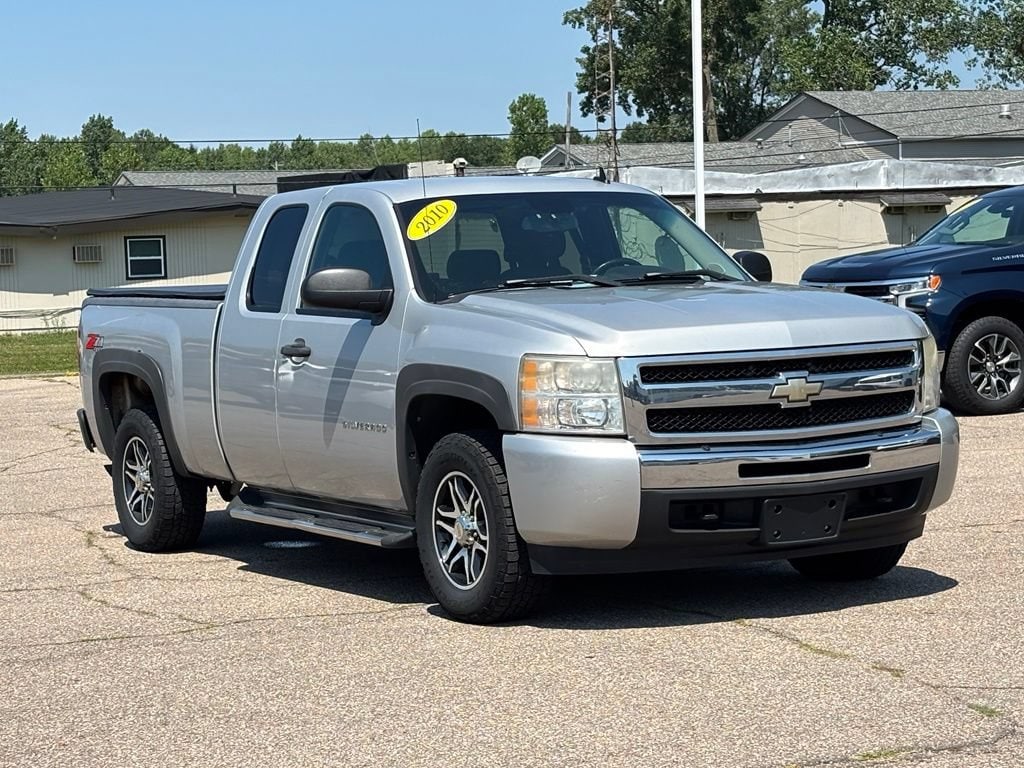Used 2010 Chevrolet Silverado 1500 LT Truck