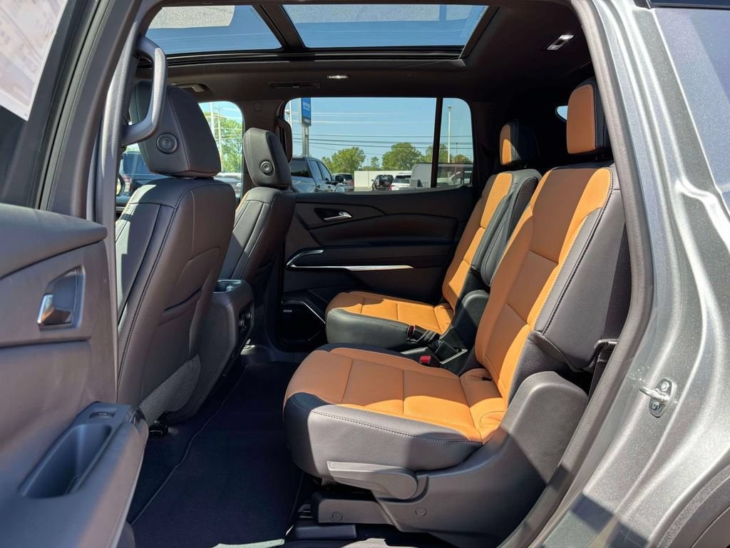 2027 Chevrolet Traverse Z71 - Photo 22