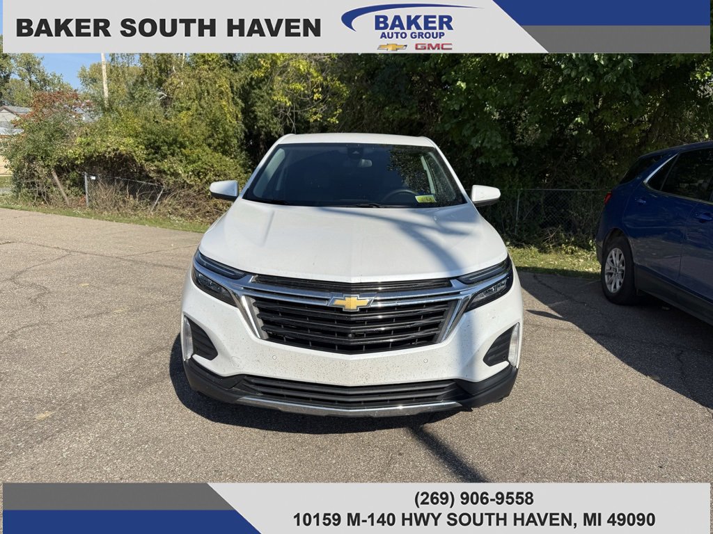 2022 Chevrolet Equinox LT photo 2