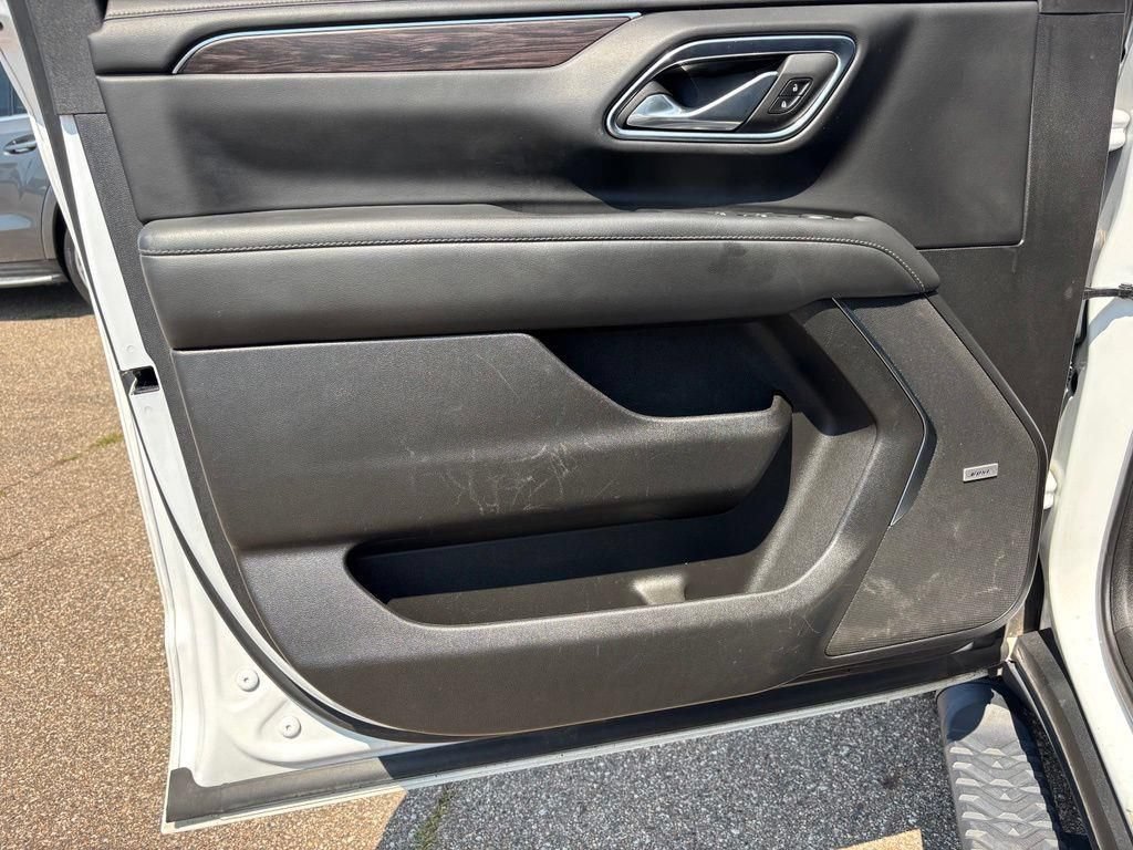 2023 Chevrolet Suburban Z71 - Photo 8