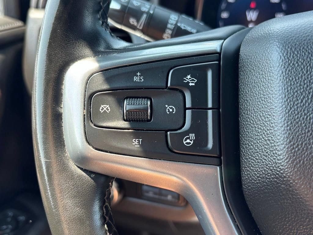 2024 Chevrolet Suburban Z71 - Photo 12