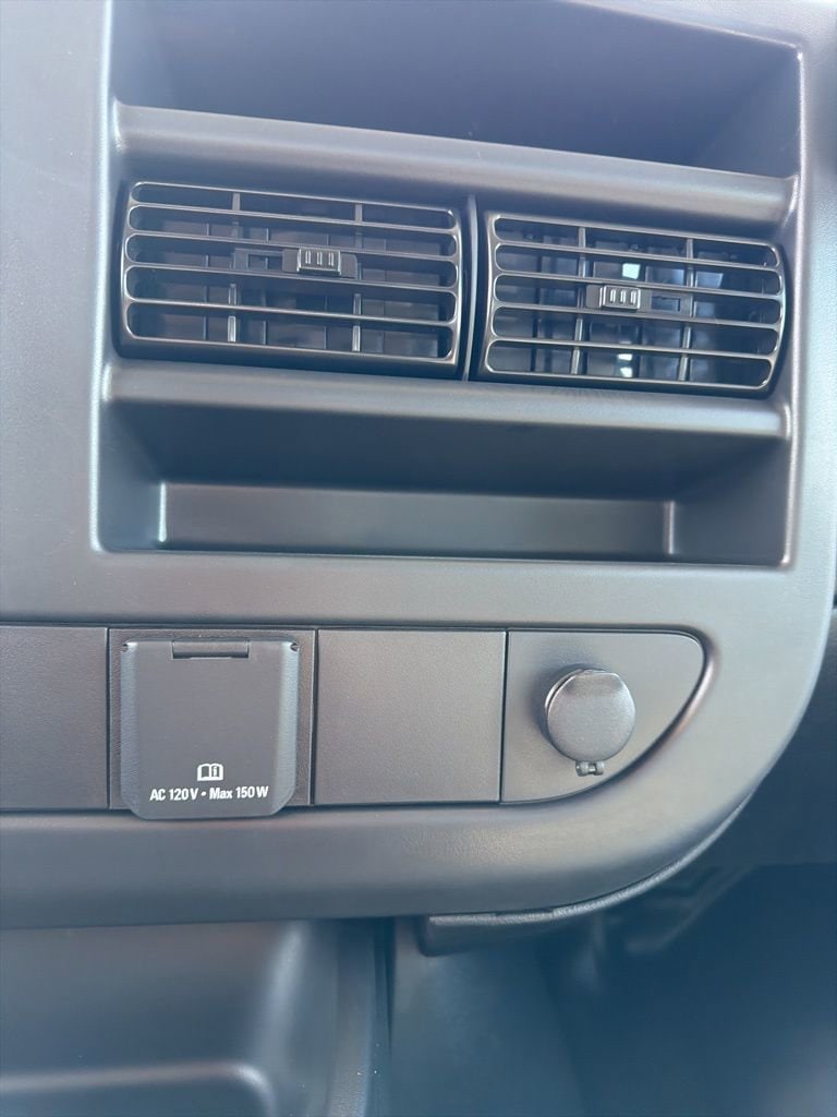 2025 Chevrolet Express Cargo Work Van - Photo 22