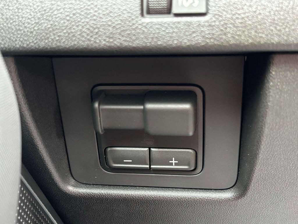 2026 Chevrolet Colorado Z71 - Photo 9
