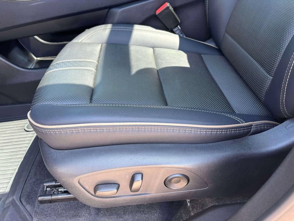 Used 2025 Chevrolet Traverse High Country SUV