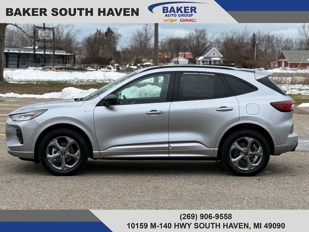 Used 2023 Ford Escape ST-Line