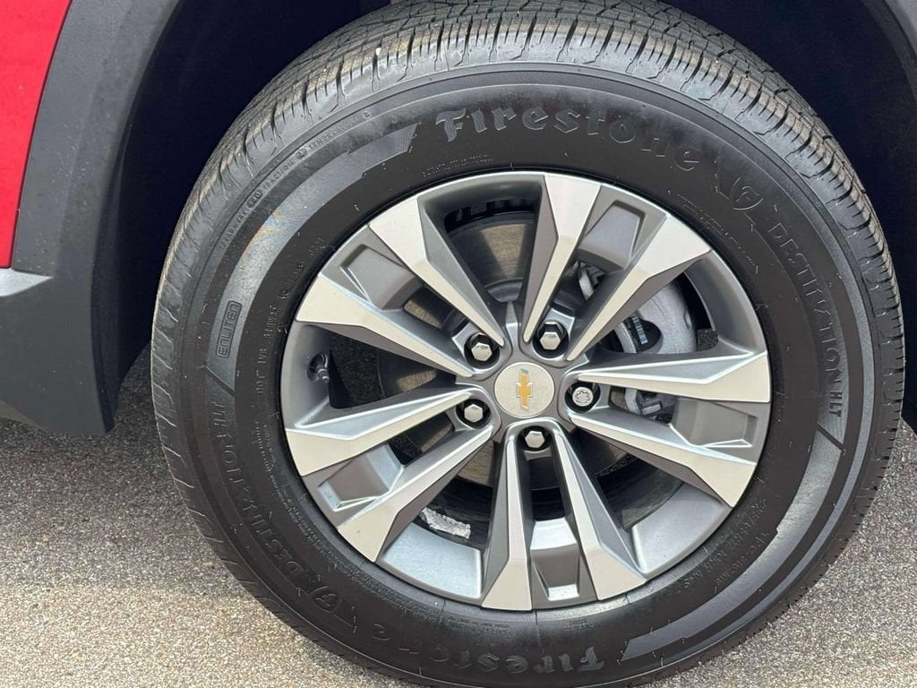 2026 Chevrolet Equinox LT - Photo 27