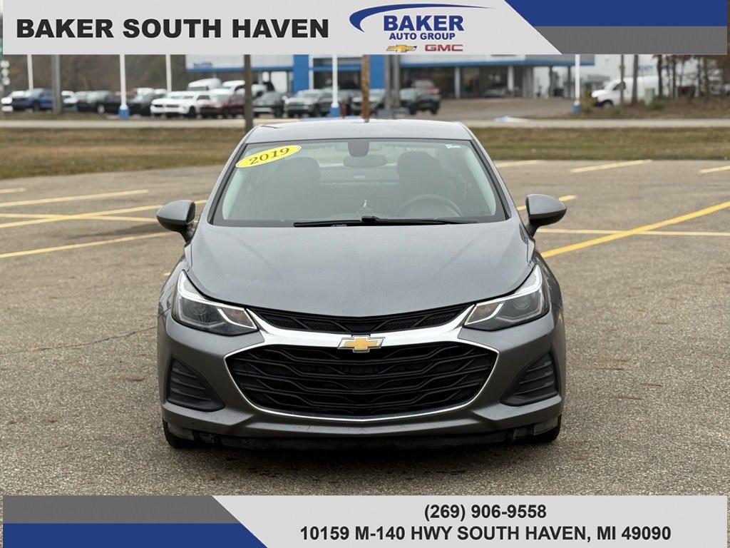 Used 2019 Chevrolet Cruze LT Car