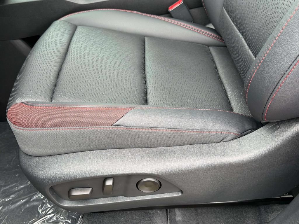 New 2027 Chevrolet Equinox RS SUV
