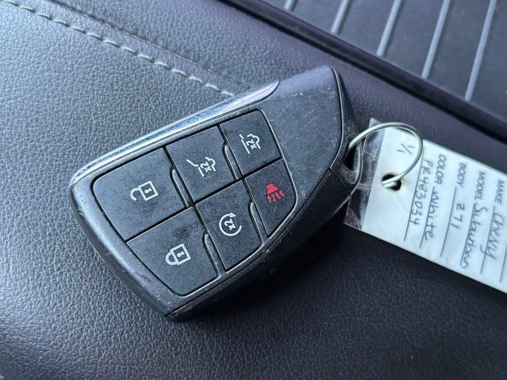 2023 Chevrolet Suburban Z71 - Photo 24