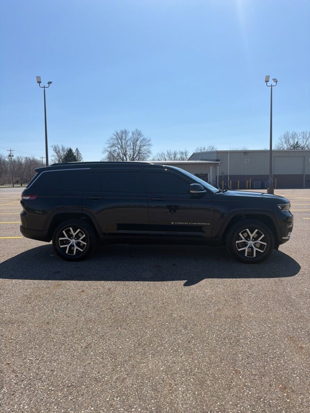 Used 2024 Jeep Grand Cherokee L Limited