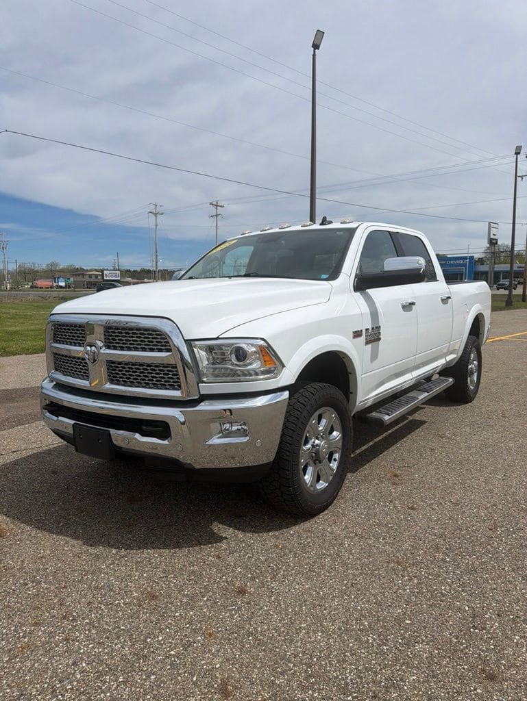 2018 RAM 2500 Laramie 4X4 Crew Cab SWB's photo