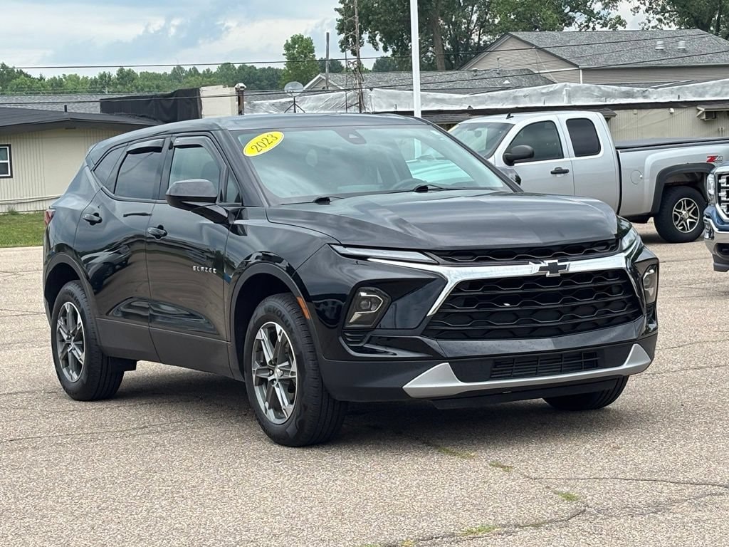 Used 2023 Chevrolet Blazer 2LT SUV