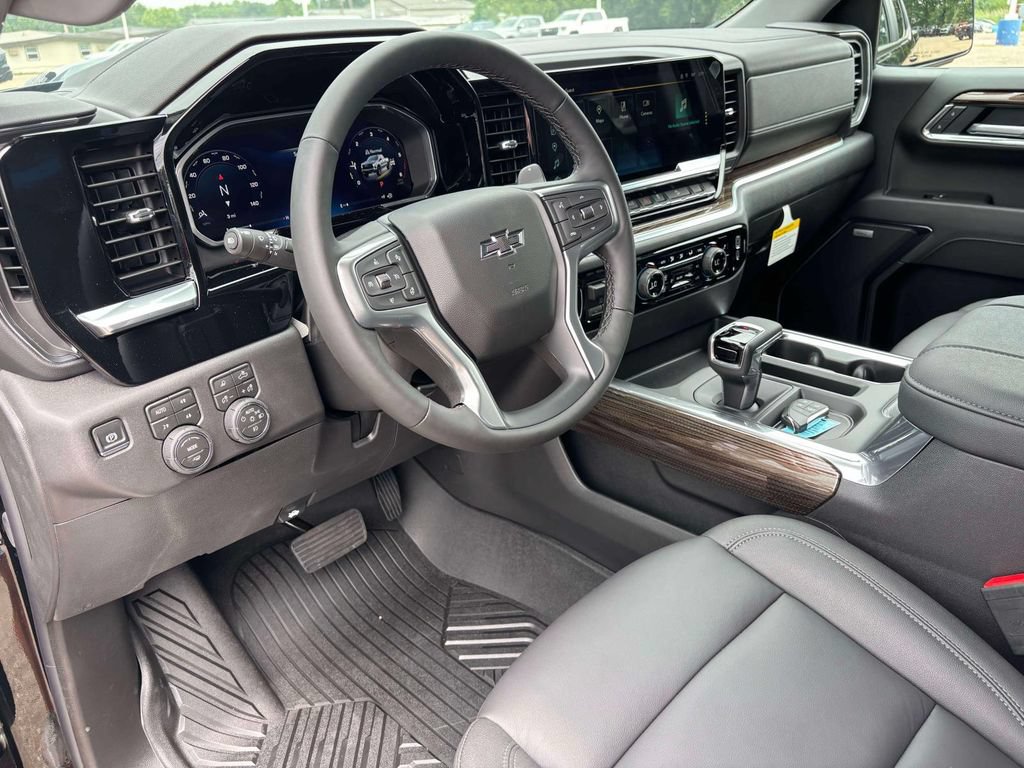 2026 Chevrolet Silverado 1500 LT Trail Boss - Photo 6