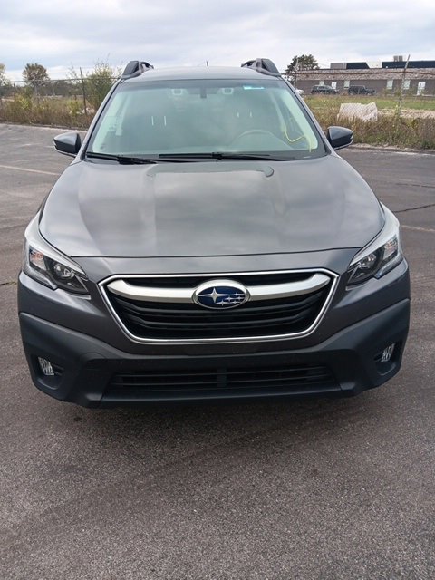 2022 Subaru Outback Premium photo 2