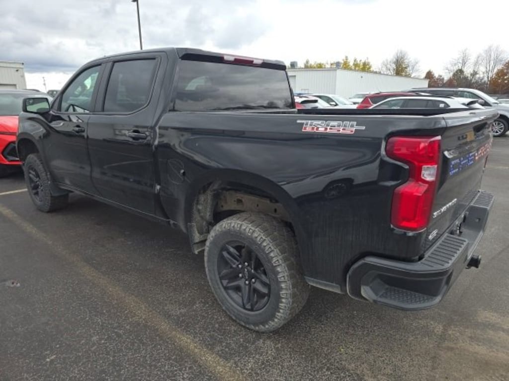 Used 2023 Chevrolet Silverado 1500 LT Trail Boss Truck Crew Cab
