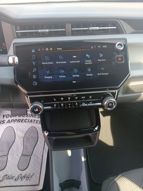 2027 Chevrolet Bolt LT - Photo 15
