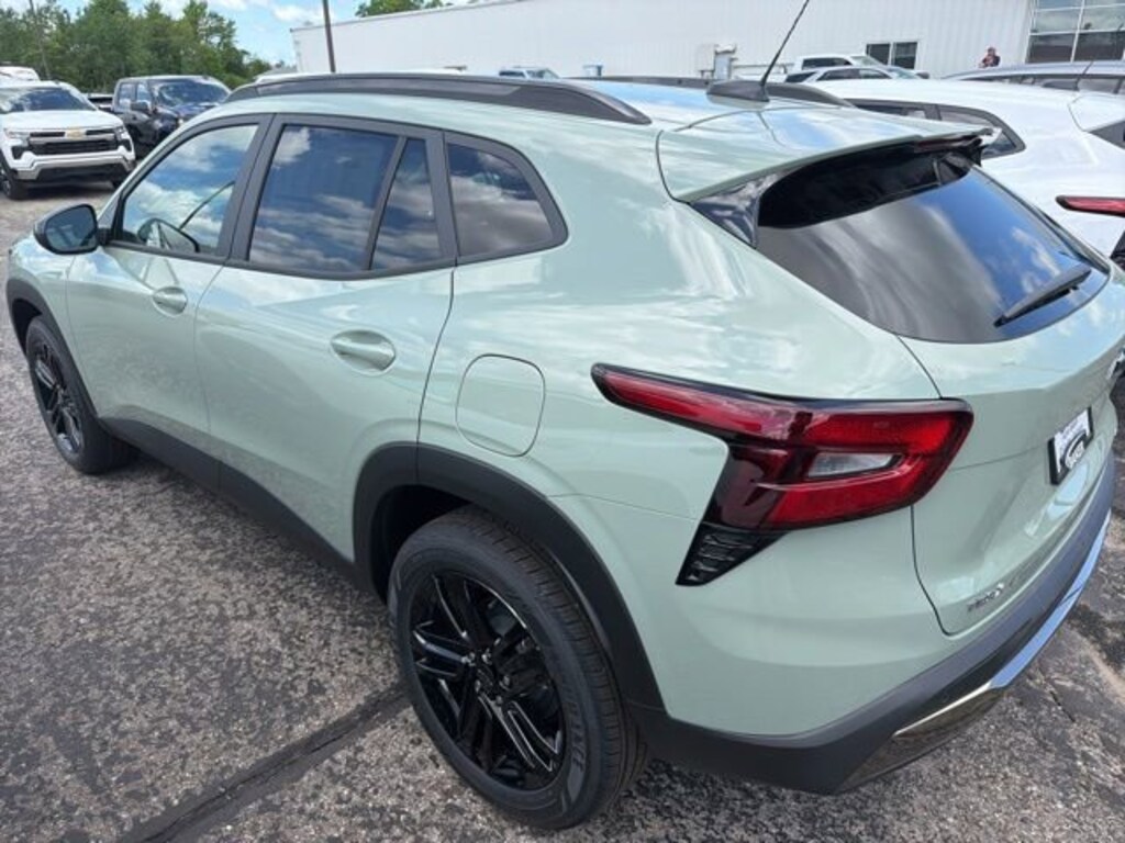 New 2026 Chevrolet Trax Activ SUV
