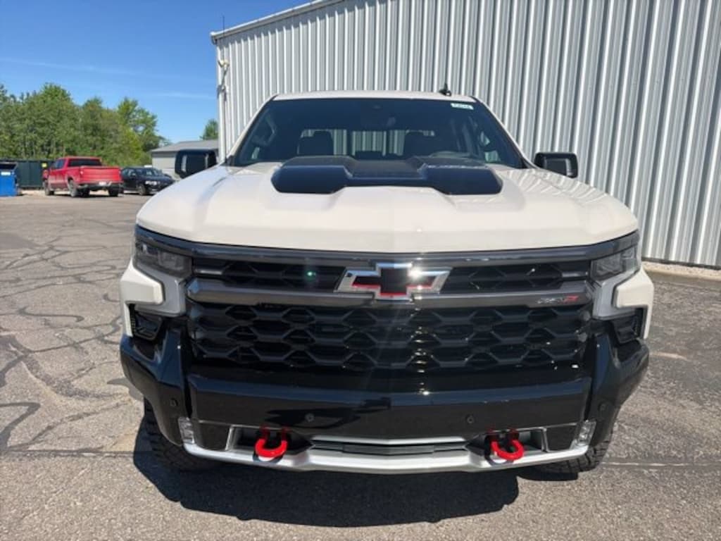 New 2026 Chevrolet Silverado 1500 ZR2 Truck