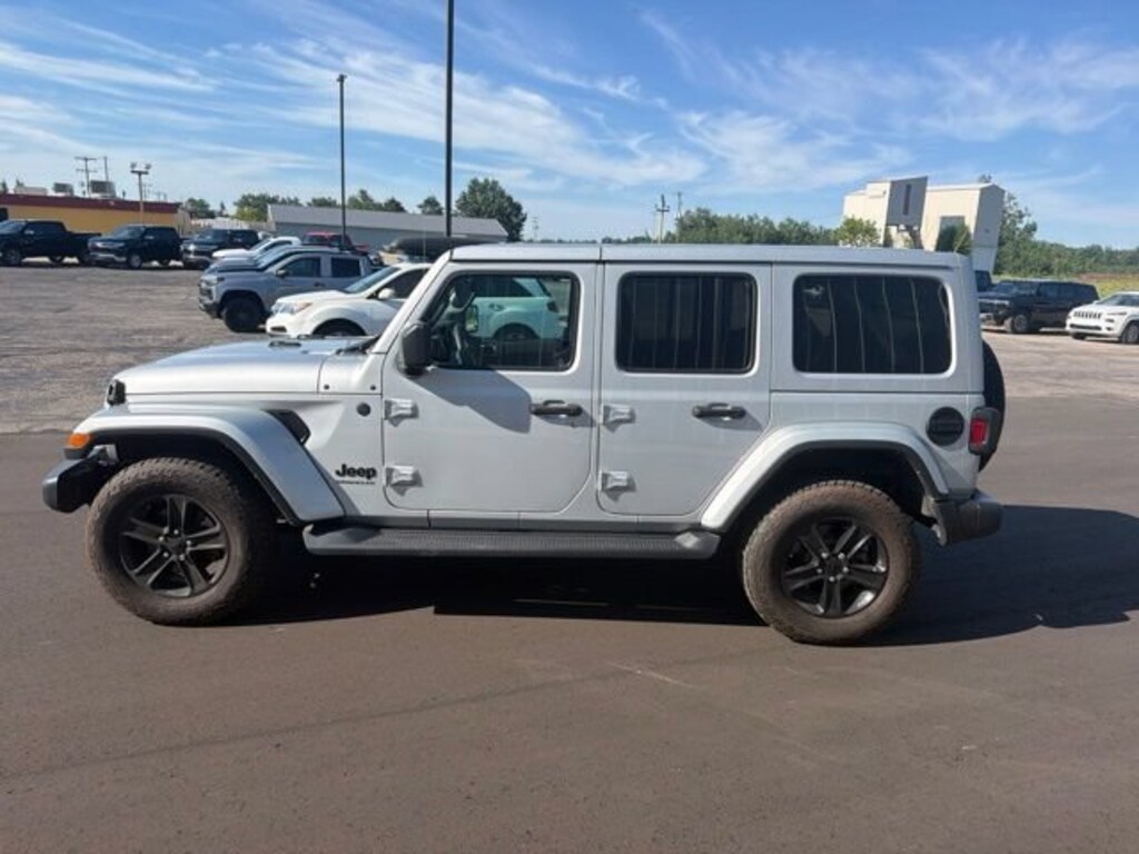 Used 2023 Jeep Wrangler Sahara SUV
