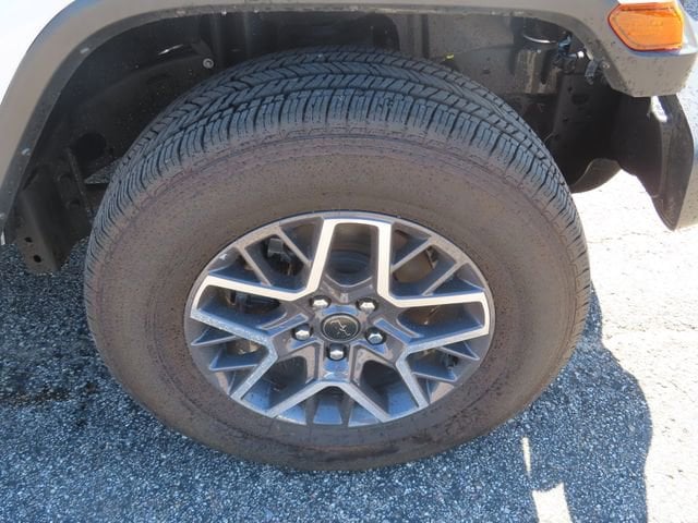 2024 Jeep Wrangler 4-Door Sahara - Photo 13
