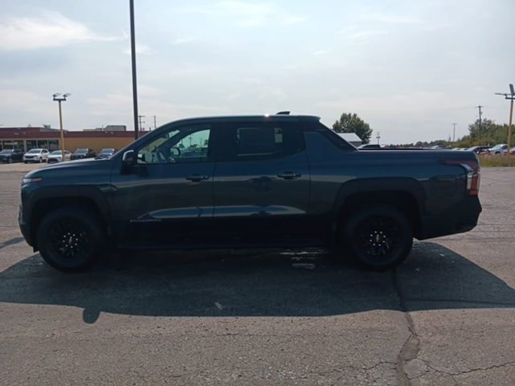 New 2026 Chevrolet Silverado EV LT - Extended Range Truck