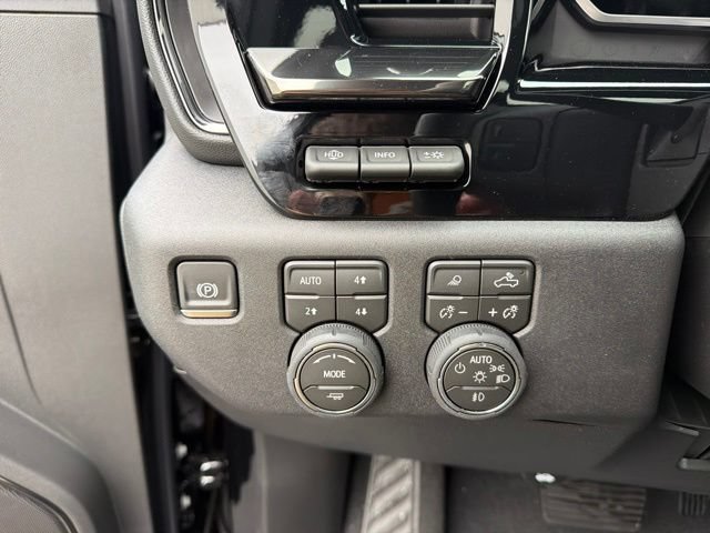 2026 Chevrolet Silverado 2500 HD ZR2 - Photo 23