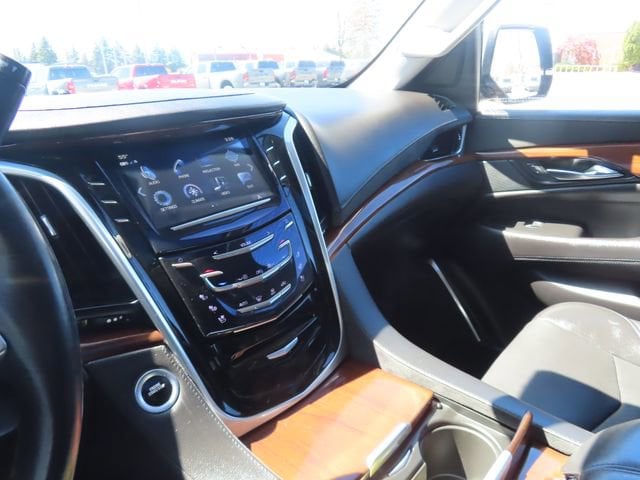 2020 Cadillac Escalade Premium Luxury - Photo 39
