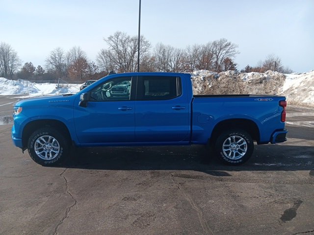 2025 Chevrolet Silverado 1500 RST photo 4