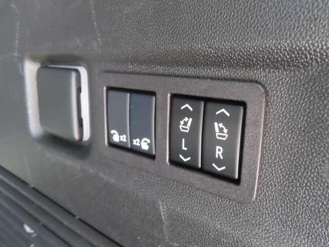 2024 GMC Yukon XL Denali - Photo 34