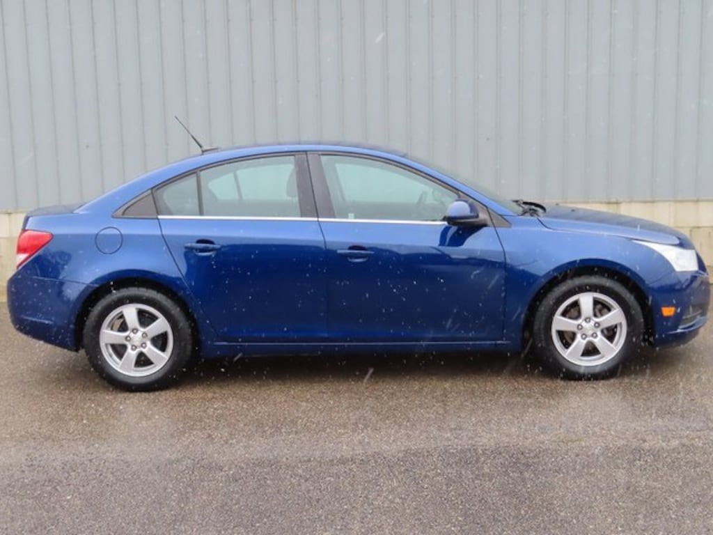 Used 2013 Chevrolet Cruze 1LT Sedan