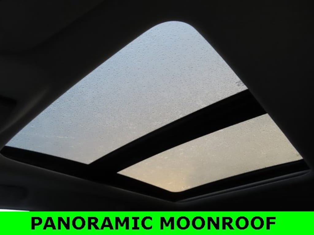 Used 2024 Nissan Pathfinder SL SUV