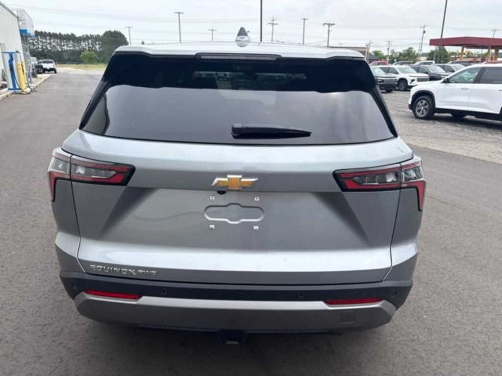 New 2026 Chevrolet Equinox LT SUV