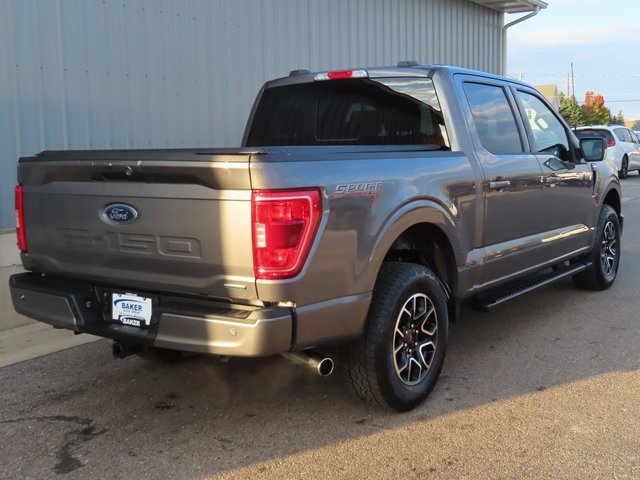 2022 Ford F-150 XLT photo 2