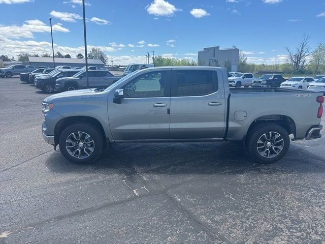 2026 Chevrolet Silverado 1500 LT - Photo 6
