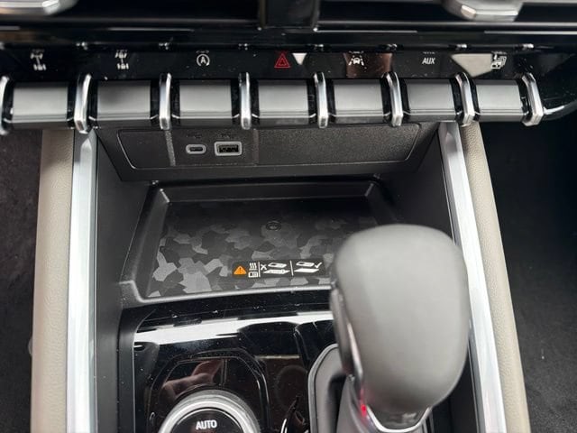 2026 Chevrolet Colorado ZR2 - Photo 19