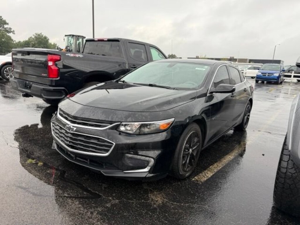 Used 2018 Chevrolet Malibu LT Sedan